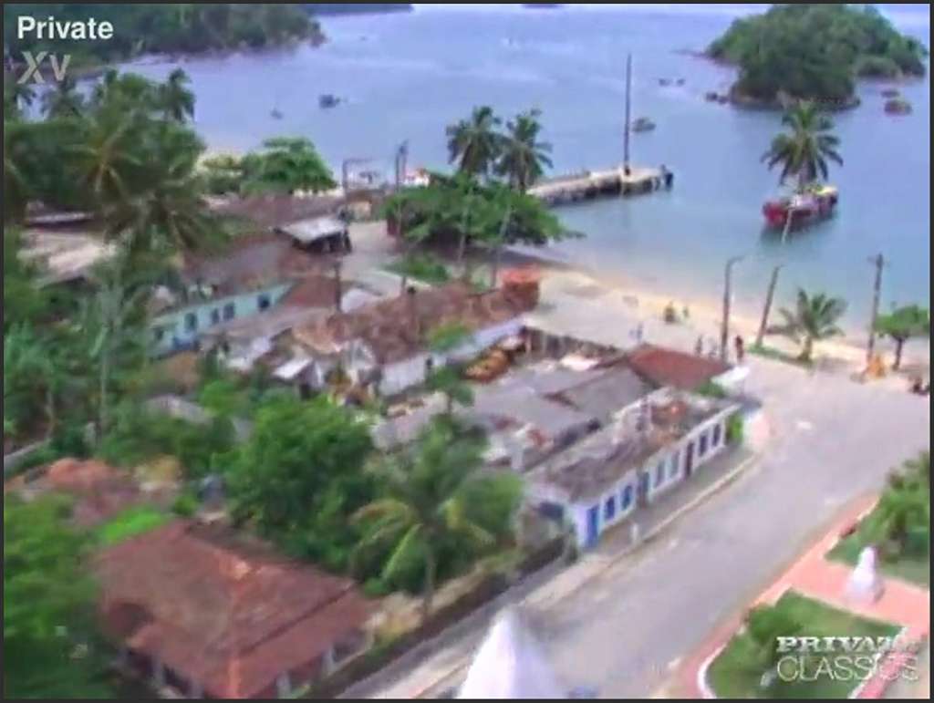 LauraTeen Porno Video Minititten von Lesbe zum Scherensex verführt